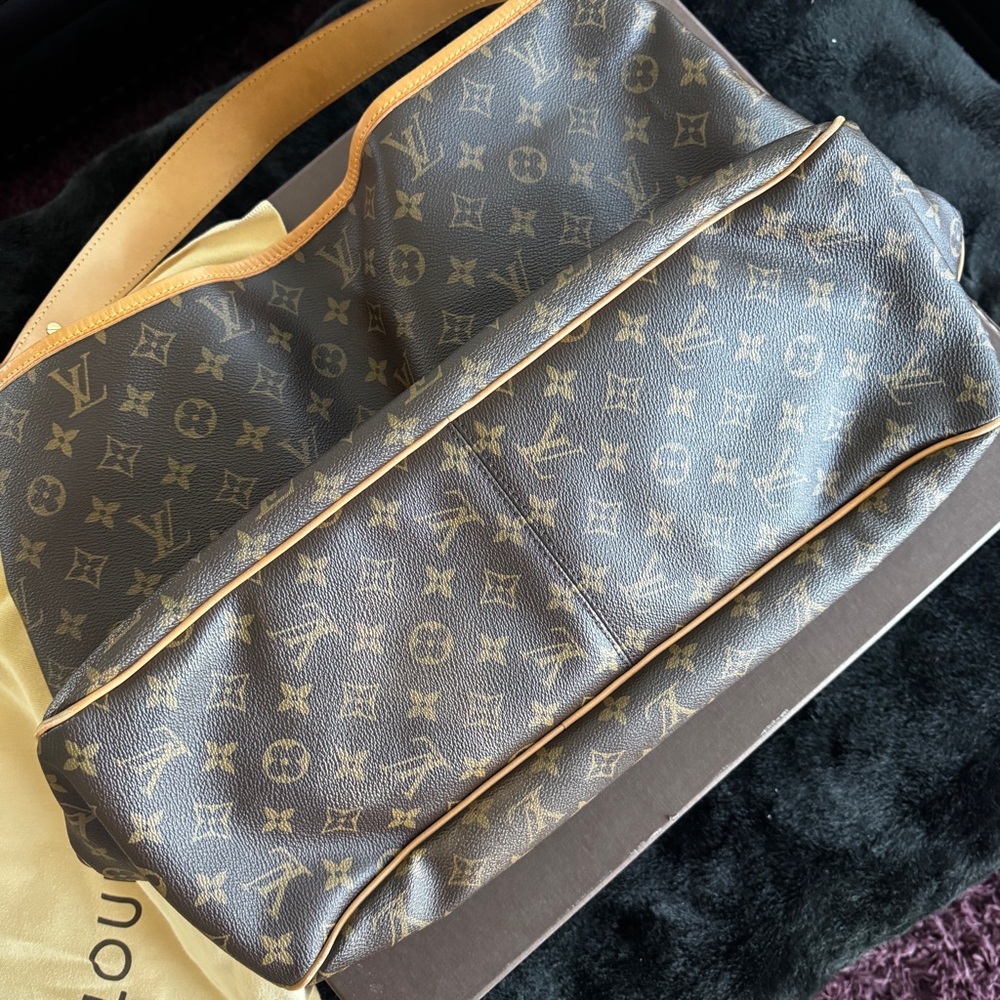 Louis Vuitton Delightful GM Tote. Good condition! - Picture 7 of 17